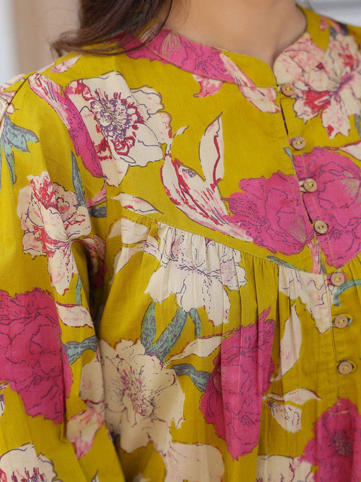 Janasya Bright Cotton Floral A-Line Tunic | Swadesiicart