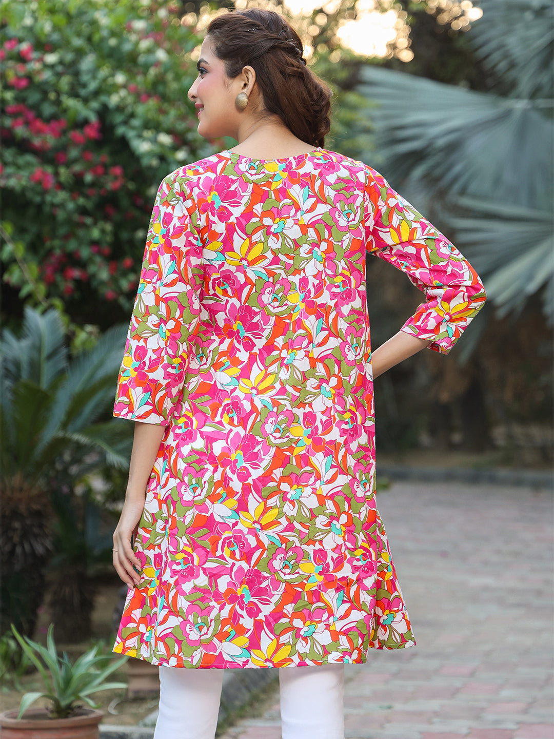 Janasya Bright Cotton Floral A-Line Tunic | Swadesiicart