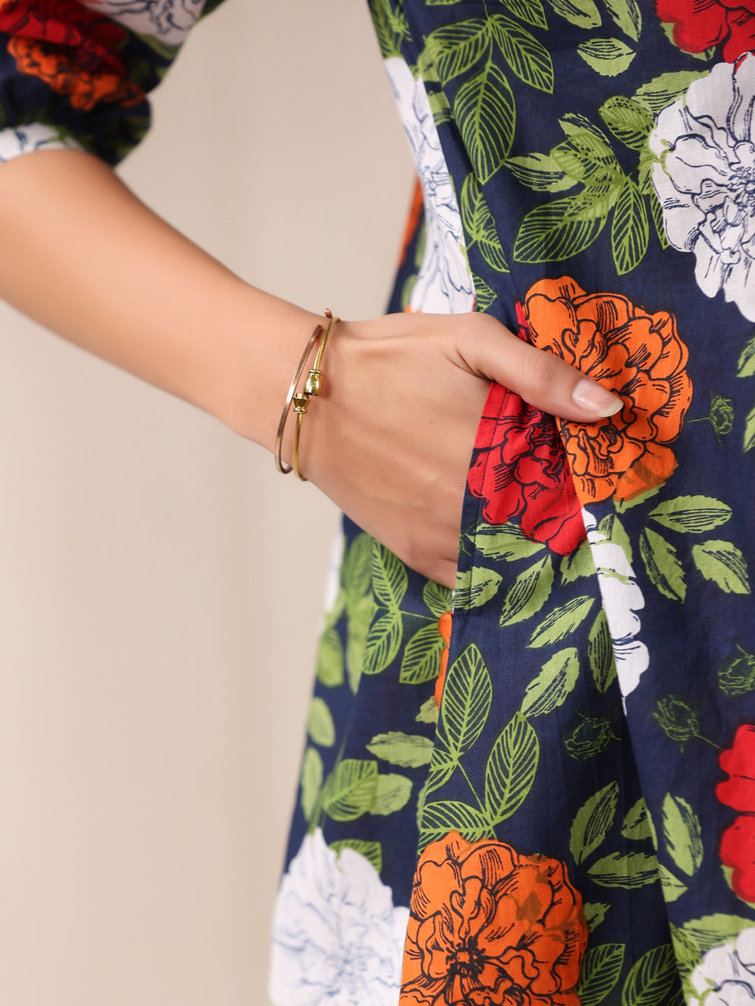 Janasya Bright Cotton Floral A-Line Tunic | Swadesiicart