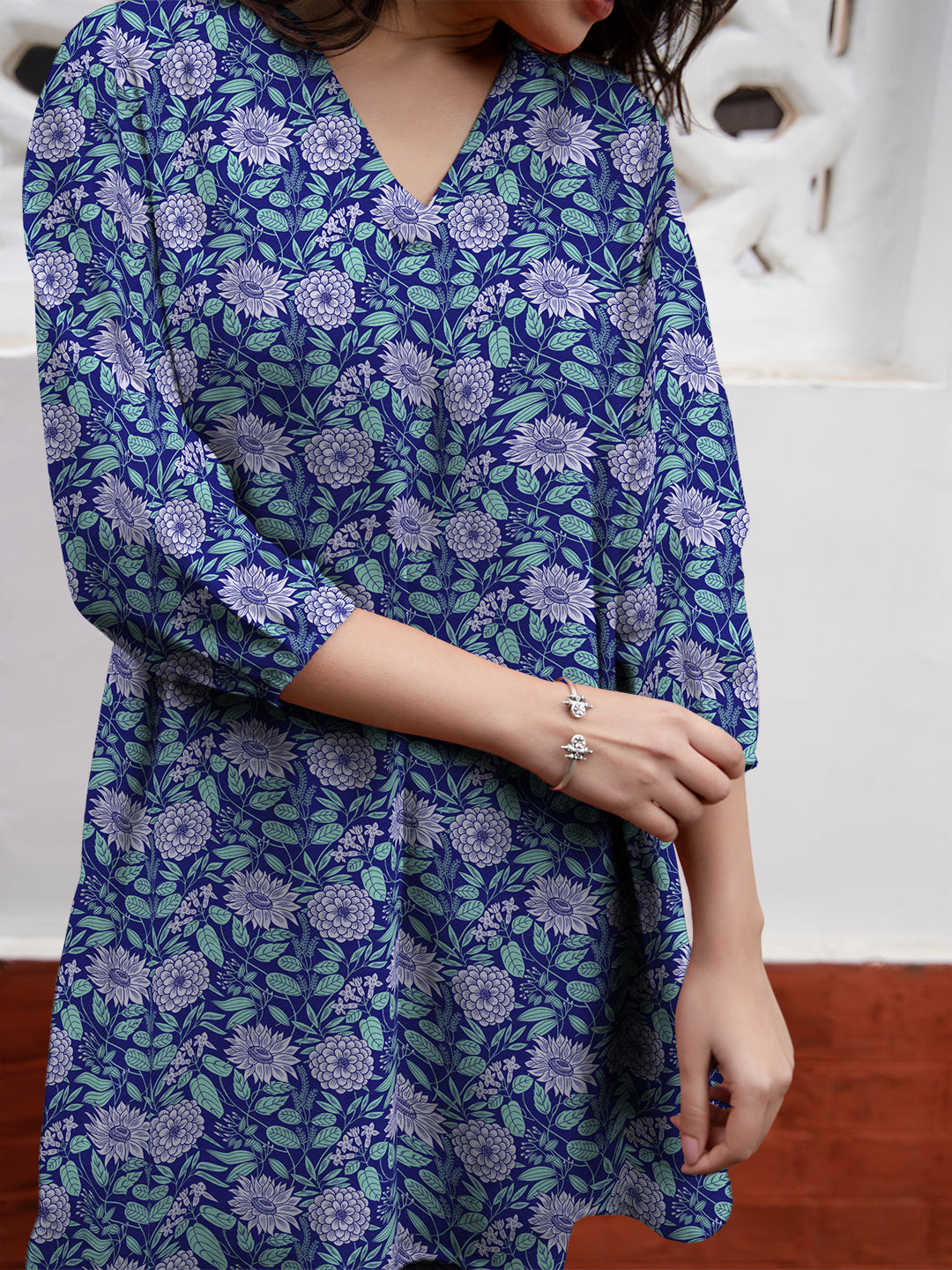 Janasya Dark Georgette Floral A-Line Tunic | Swadesiicart