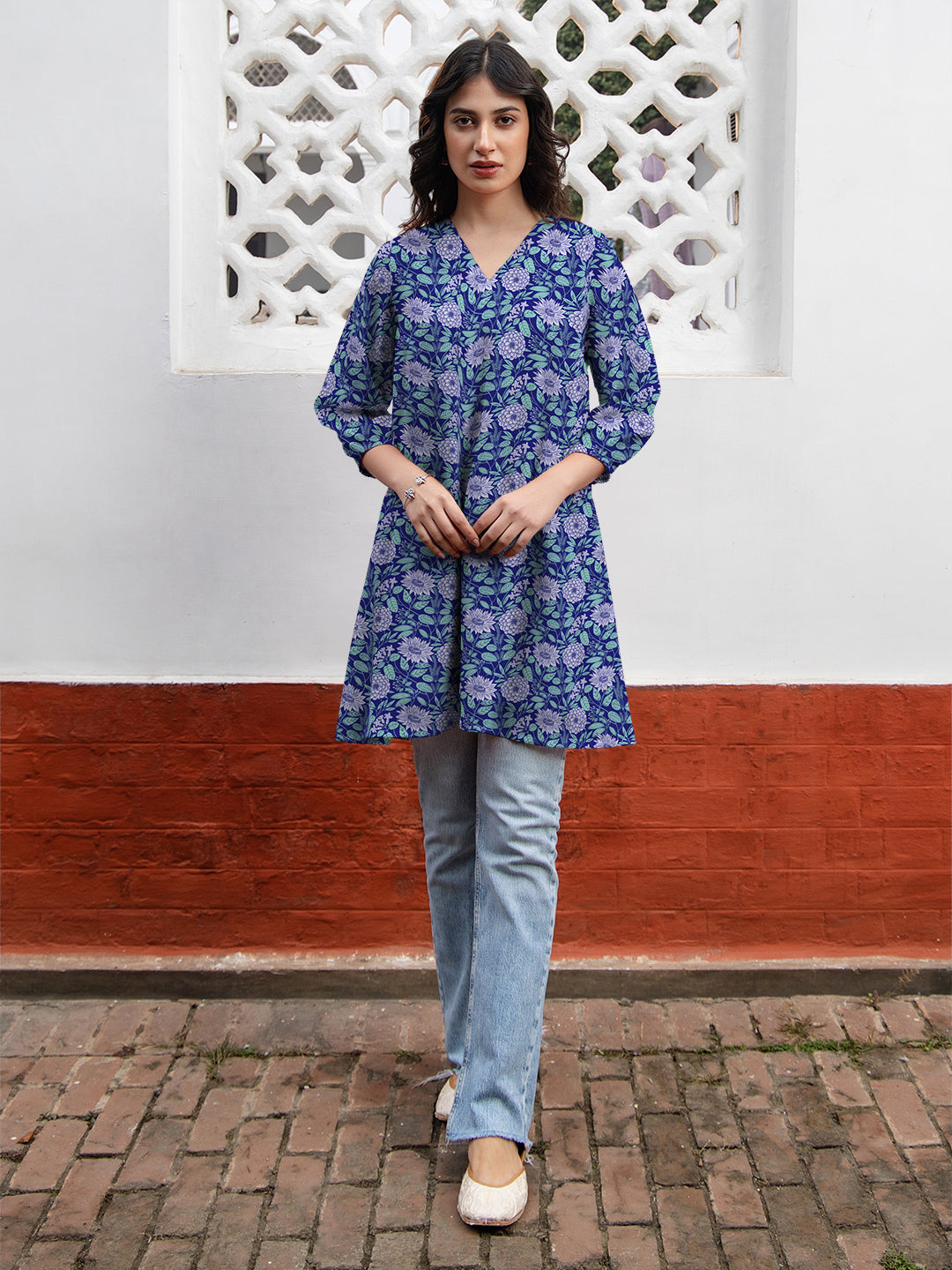 Janasya Dark Georgette Floral A-Line Tunic | Swadesiicart