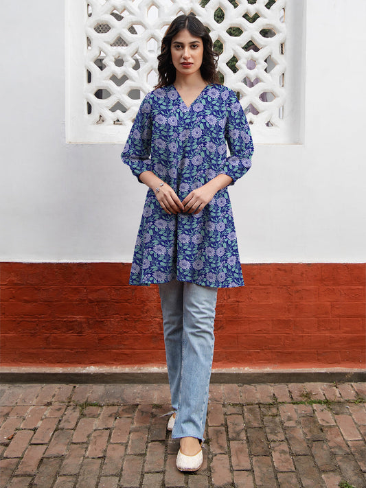 Janasya Dark Georgette Floral A-Line Tunic | Swadesiicart