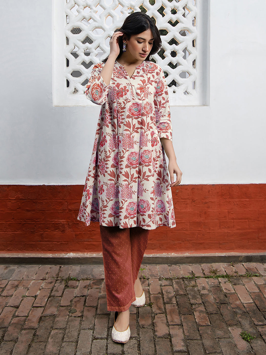 Janasya Light Cotton Floral A-Line Tunic | Swadesiicart