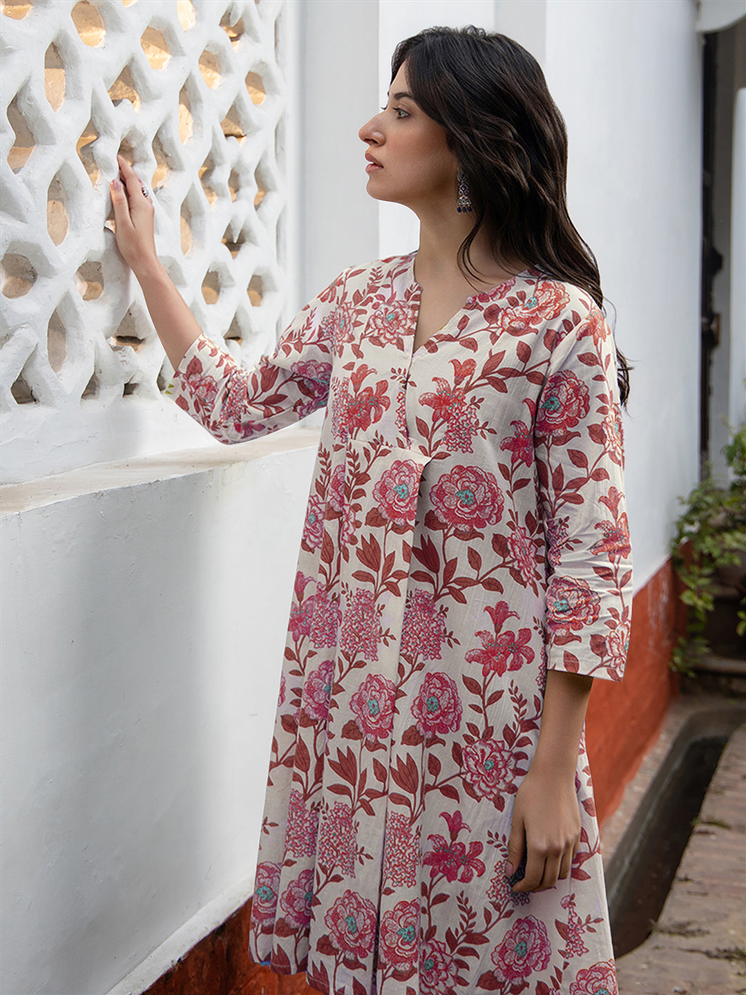 Janasya Light Cotton Floral A-Line Tunic | Swadesiicart