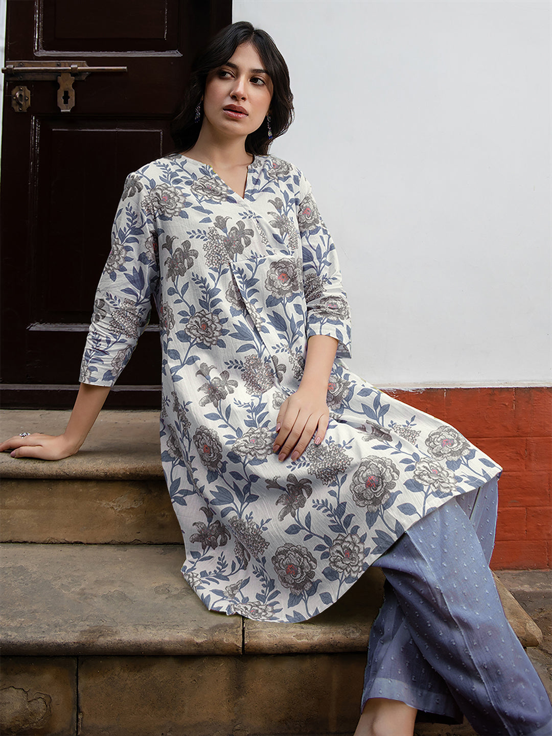 Janasya Light Cotton Floral A-Line Tunic | Swadesiicart
