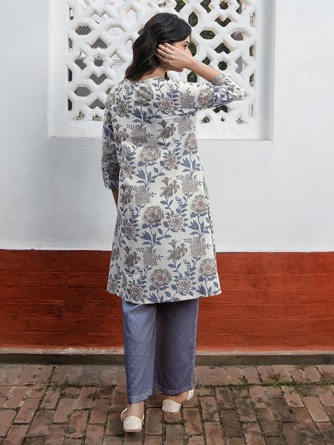 Janasya Light Cotton Floral A-Line Tunic | Swadesiicart