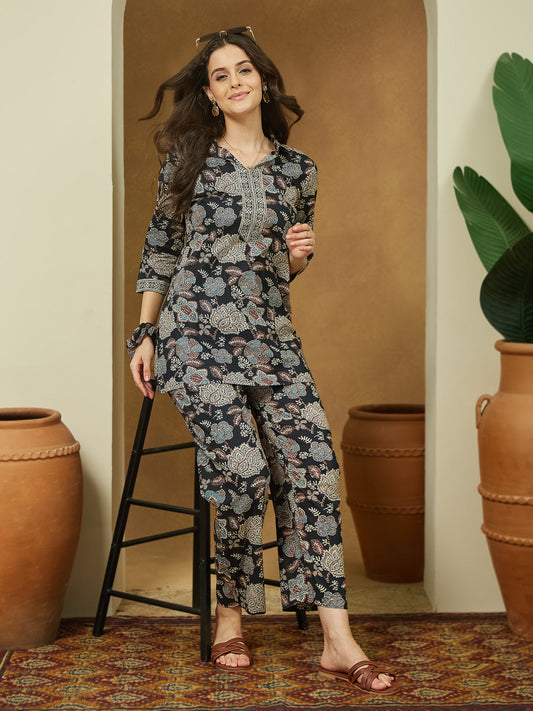 Janasya Dark Cotton Floral Straight Top & Bottom Set | Swadesiicart