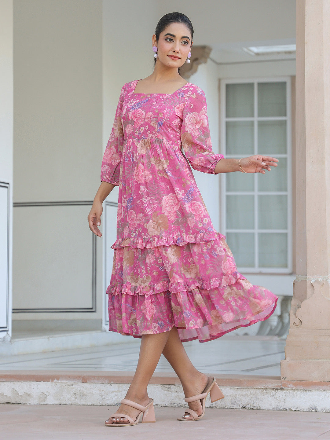 Janasya Dark Georgette Floral Tiered Dress | Swadesiicart