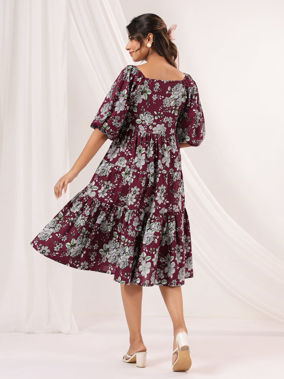 Janasya Dark Cotton Floral Tiered Dress | Swadesiicart
