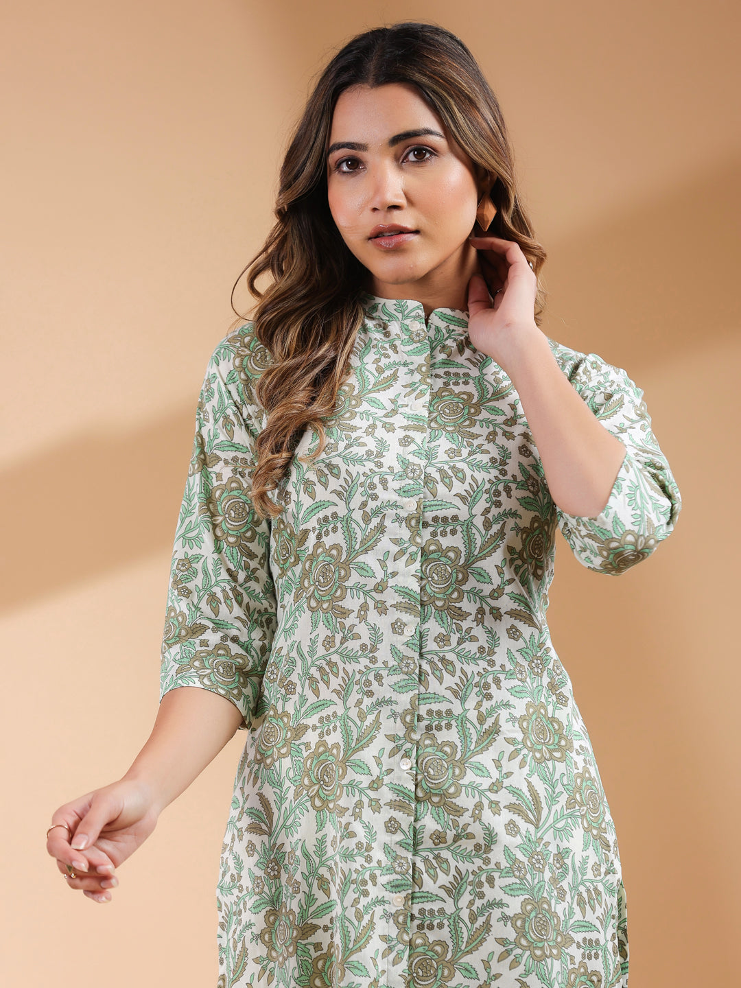 Janasya Light Cotton Floral Straight Kurta Set | Swadesiicart