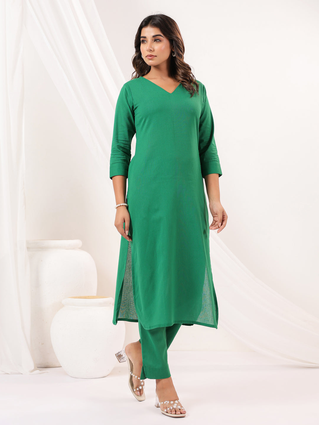Janasya Dark Cotton Solid Straight Kurta Set | Swadesiicart
