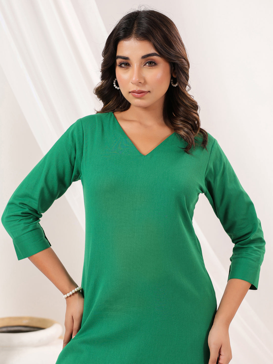 Janasya Dark Cotton Solid Straight Kurta Set | Swadesiicart