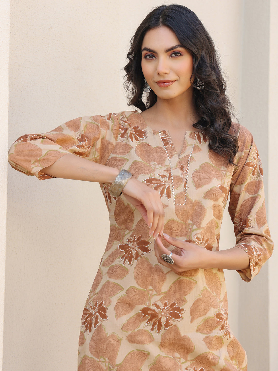Janasya Light Cotton Floral Straight Kurta Set | Swadesiicart