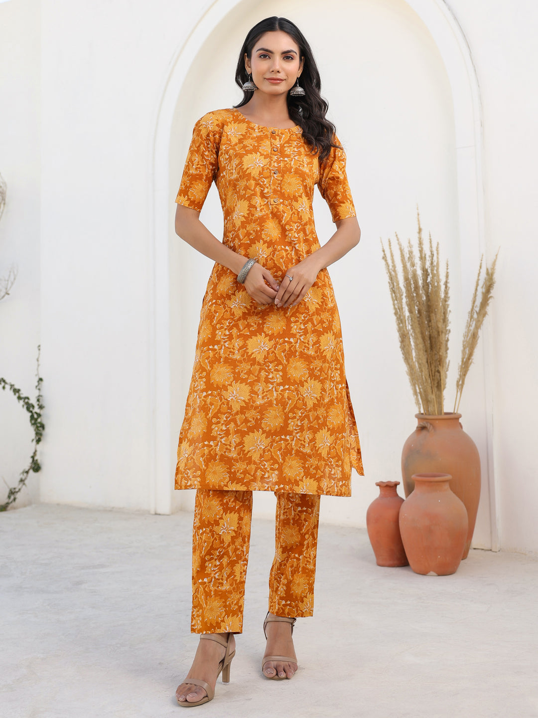 Janasya Bright Cotton Floral Straight Kurta Set | Swadesiicart
