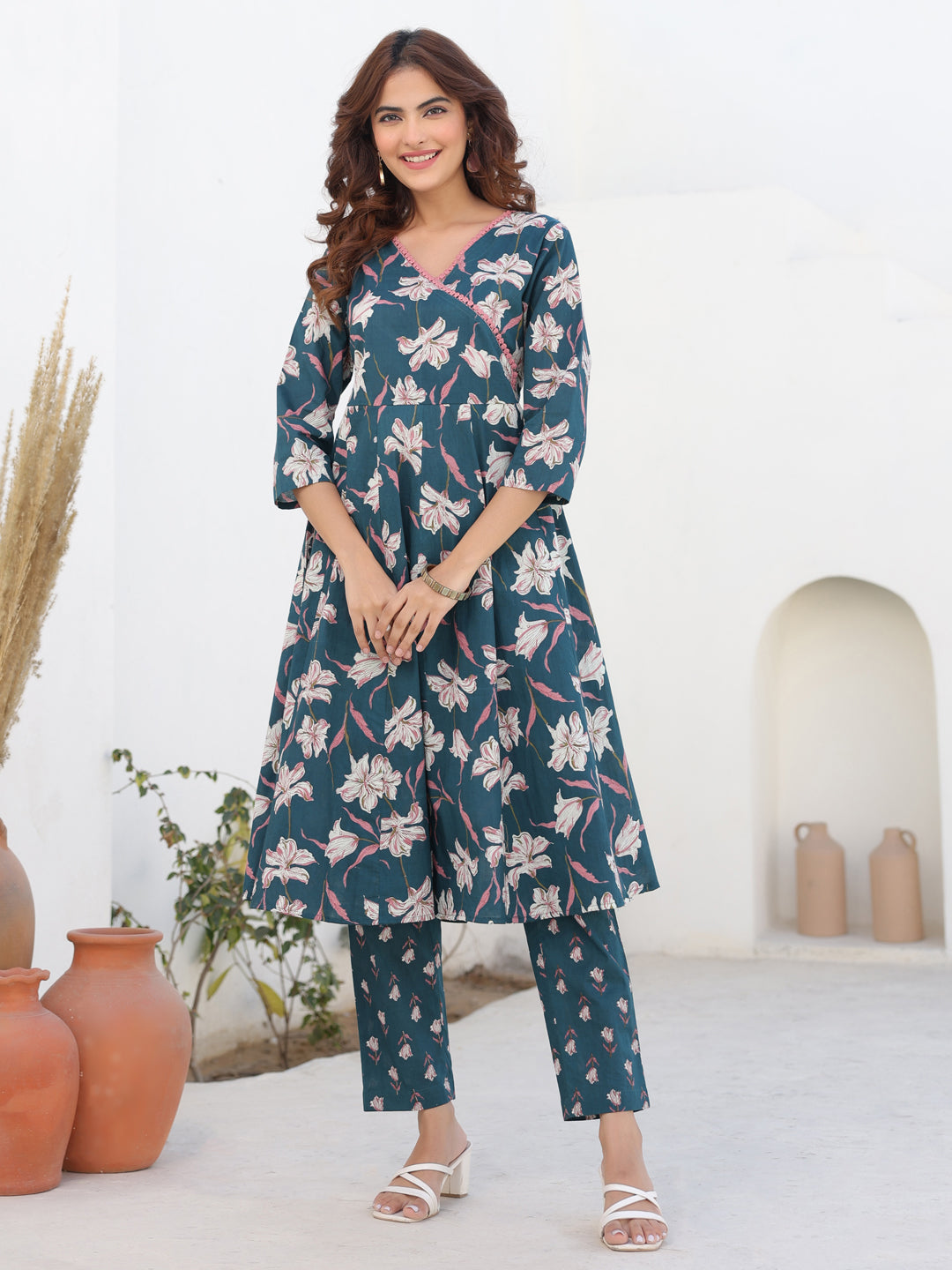 Janasya Dark Cotton Floral A-Line Kurta Set | Swadesiicart