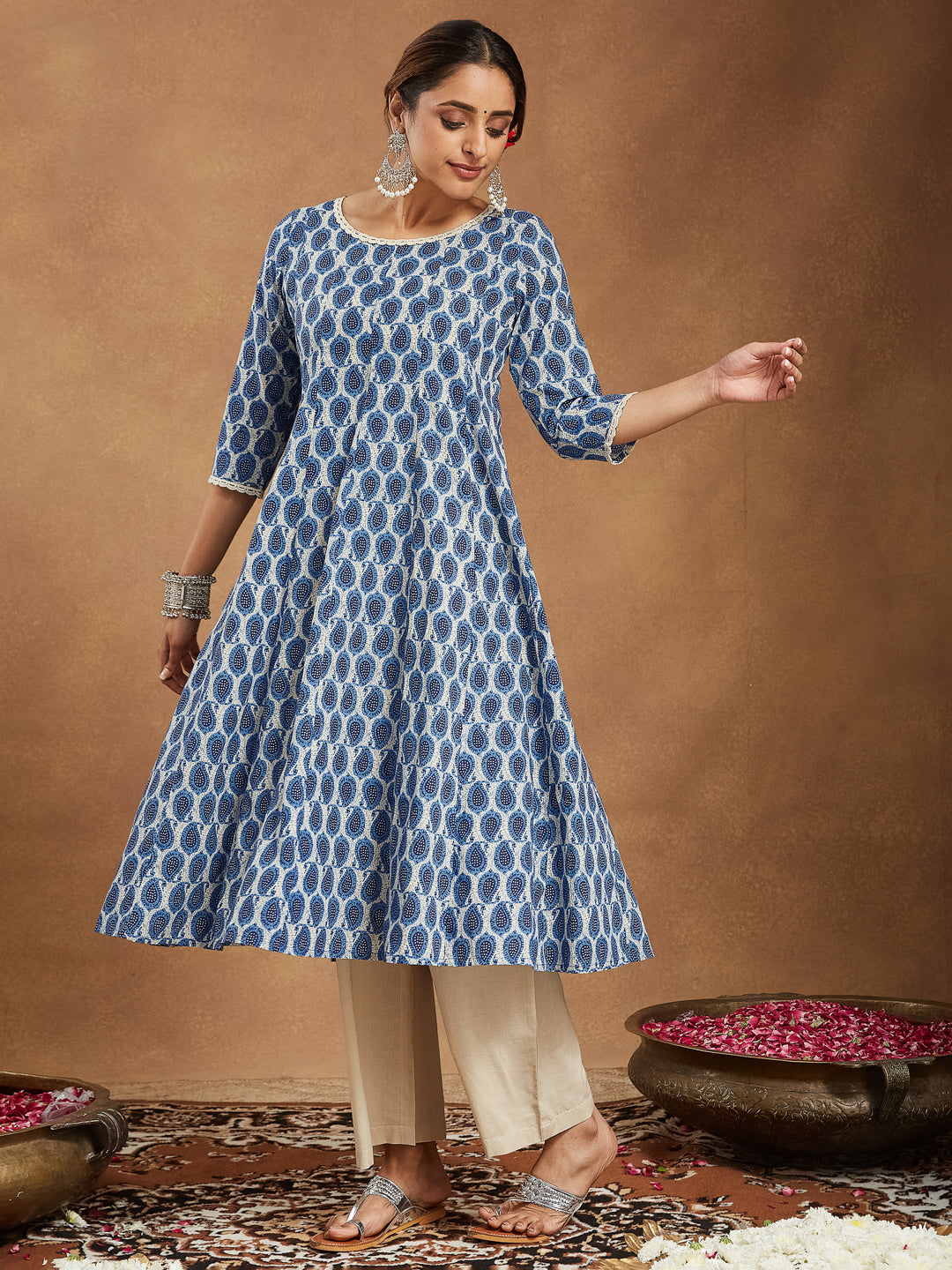 Janasya Dark Cotton Paisley Anarkali Kurta Set | Swadesiicart
