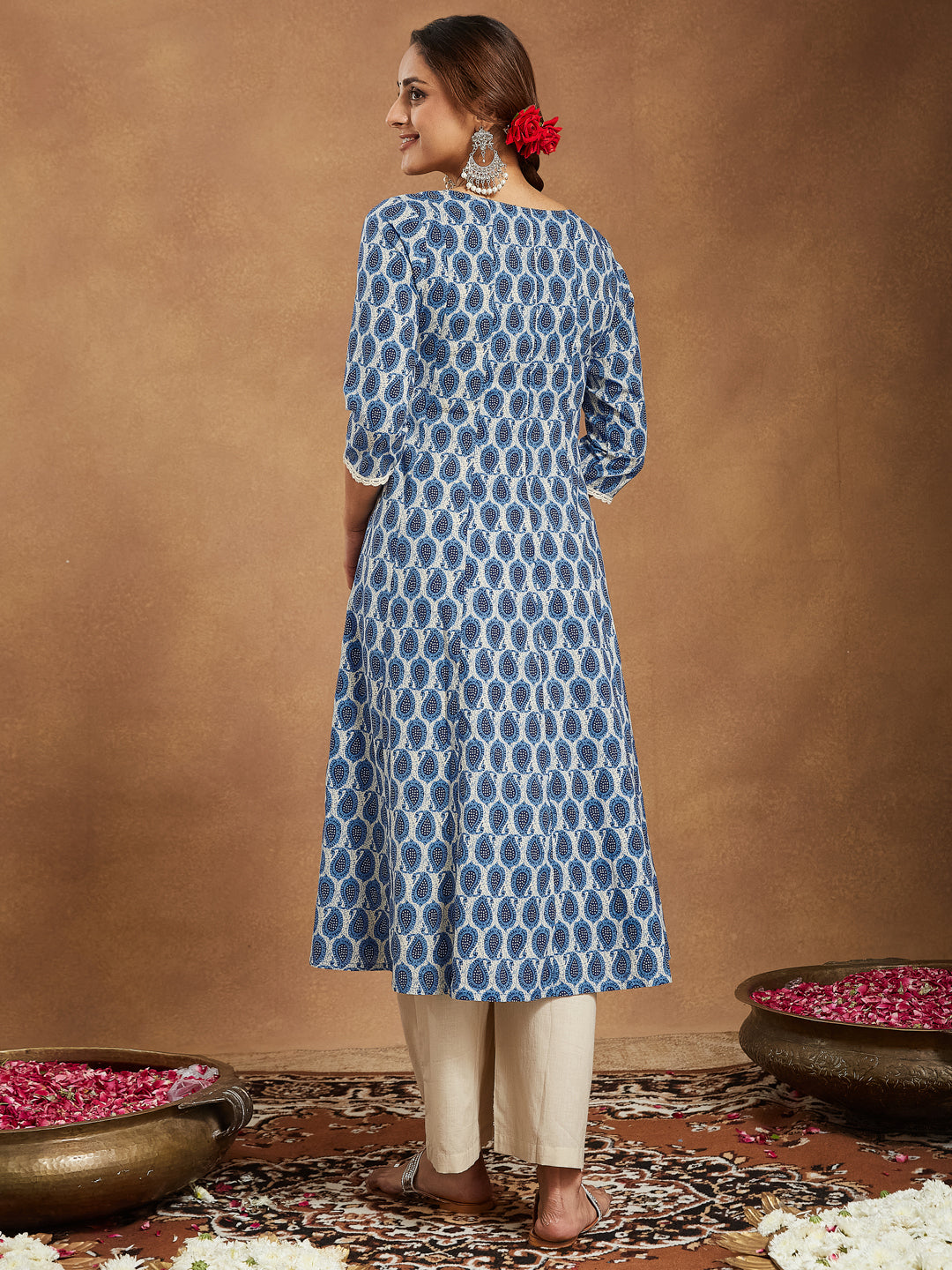 Janasya Dark Cotton Paisley Anarkali Kurta Set | Swadesiicart