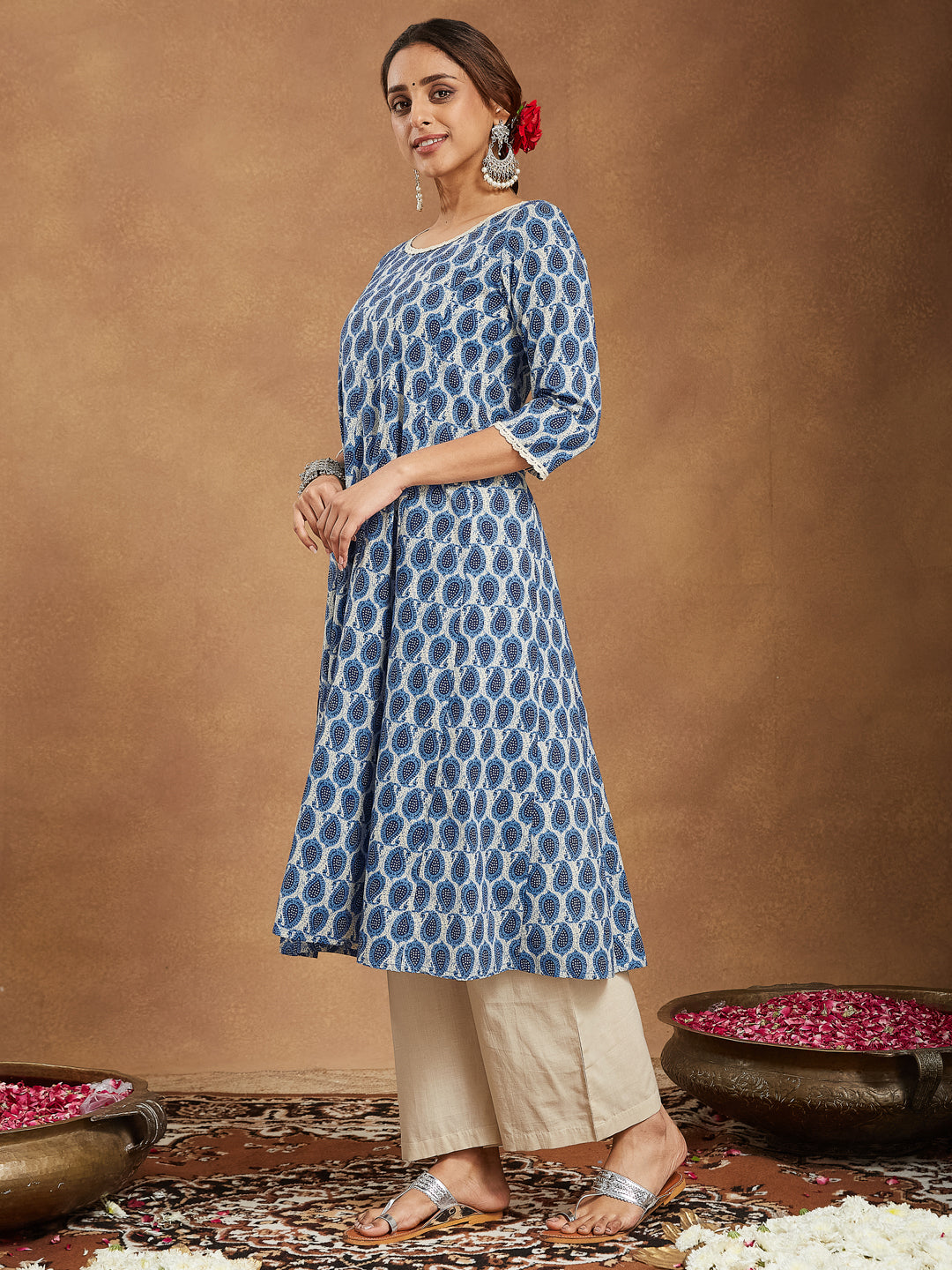 Janasya Dark Cotton Paisley Anarkali Kurta Set | Swadesiicart