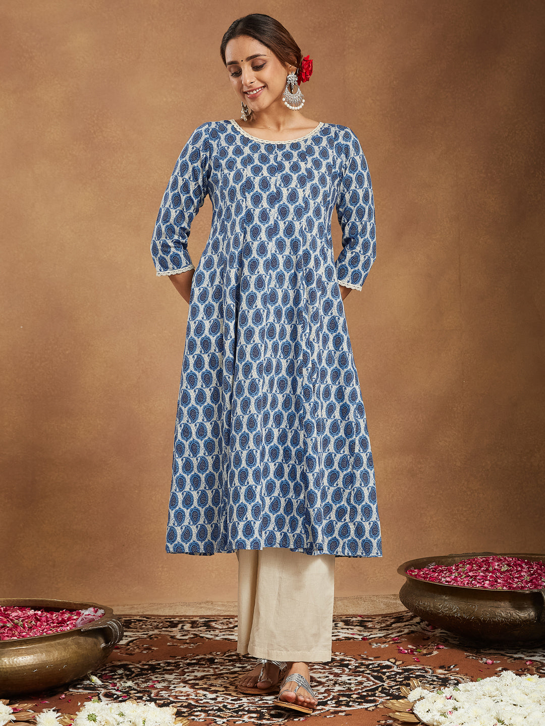 Janasya Dark Cotton Paisley Anarkali Kurta Set | Swadesiicart