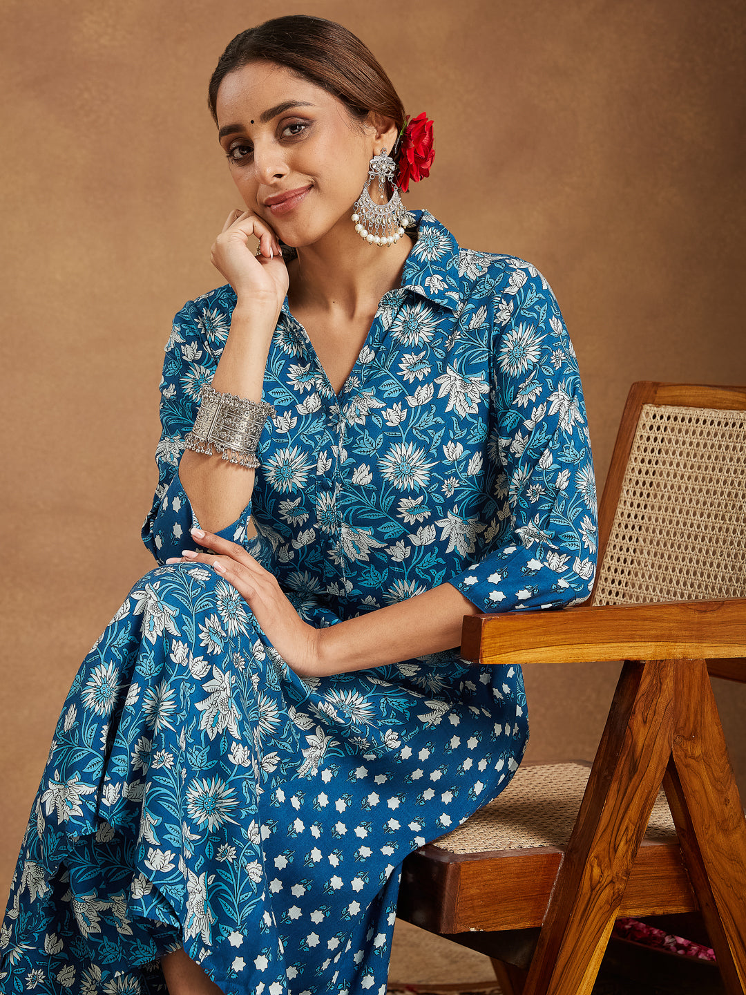 Janasya Dark Cotton Floral A-Line Kurta Set | Swadesiicart