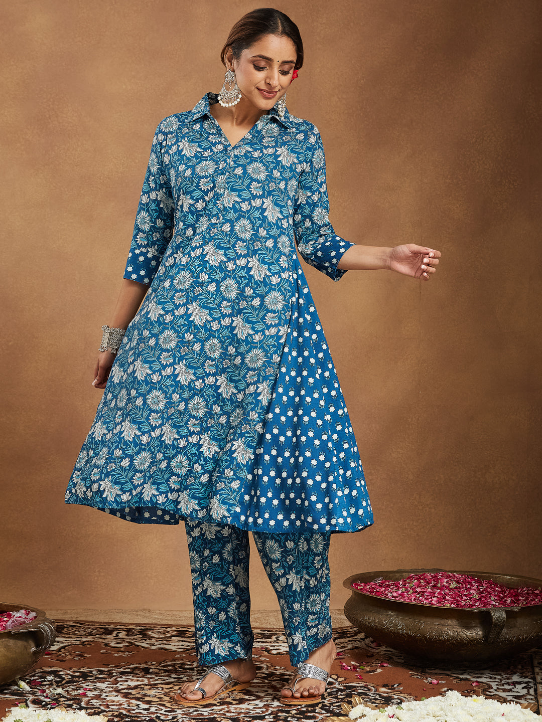 Janasya Dark Cotton Floral A-Line Kurta Set | Swadesiicart