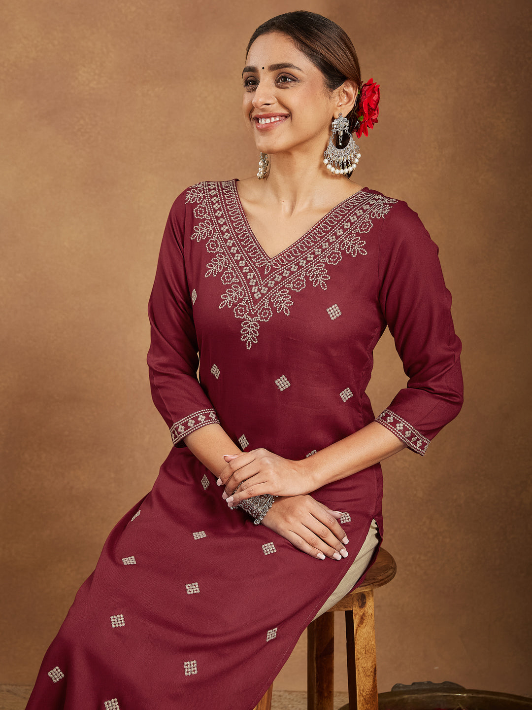 Janasya Dark Rayon Embroidered Straight Kurta - Swadesiicart