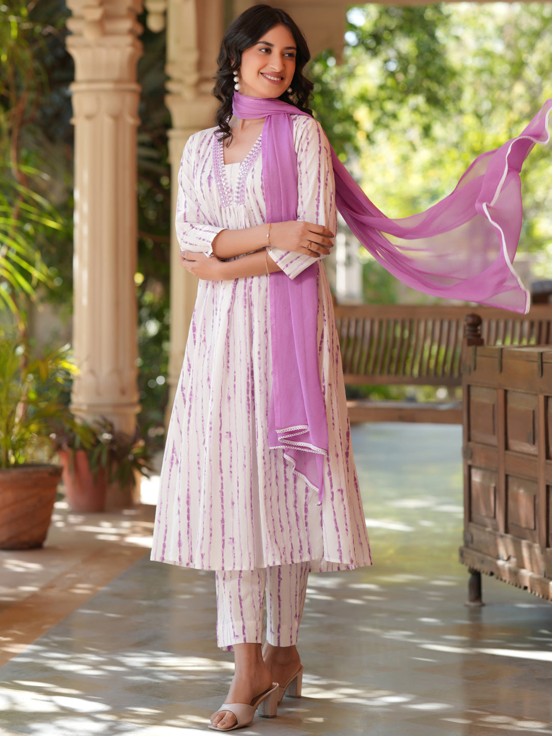 Janasya Light Cotton Tie & dye A-Line Kurta Set | Swadesiicart