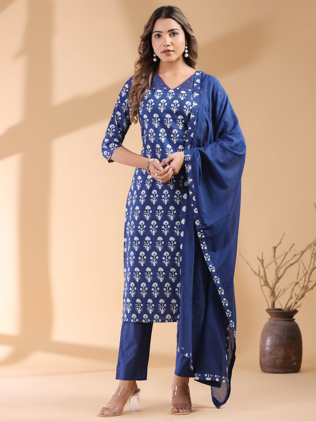 Janasya Dark Cotton Ethnic Motifs Straight Kurta Set | Swadesiicart