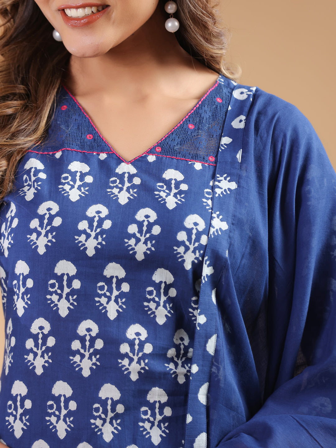 Janasya Dark Cotton Ethnic Motifs Straight Kurta Set | Swadesiicart