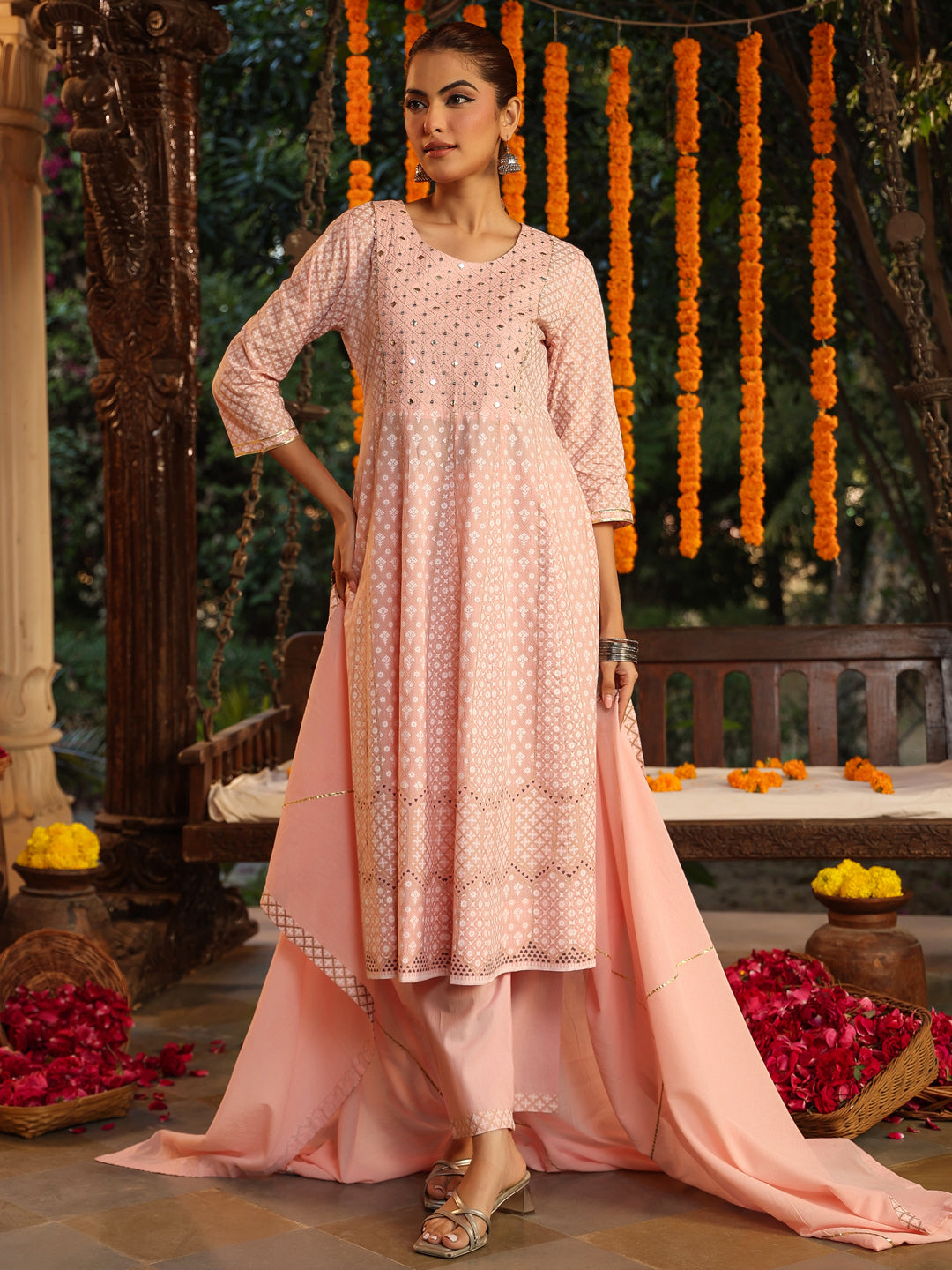 Janasya Light Cotton Ethnic Motifs Anarkali Kurta Set | Swadesiicart