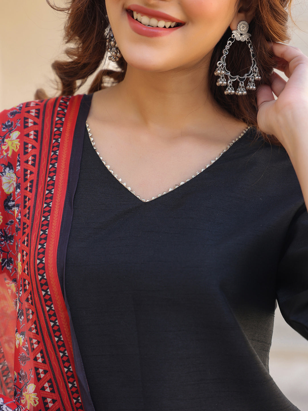 Janasya Dark Silk Blend Solid Straight Kurta Set | Swadesiicart
