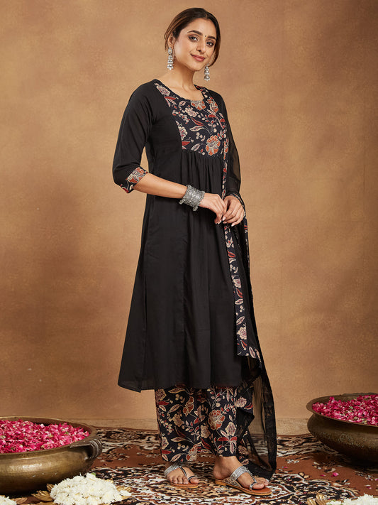Janasya Dark Cotton Floral A-Line Kurta Set | Swadesiicart