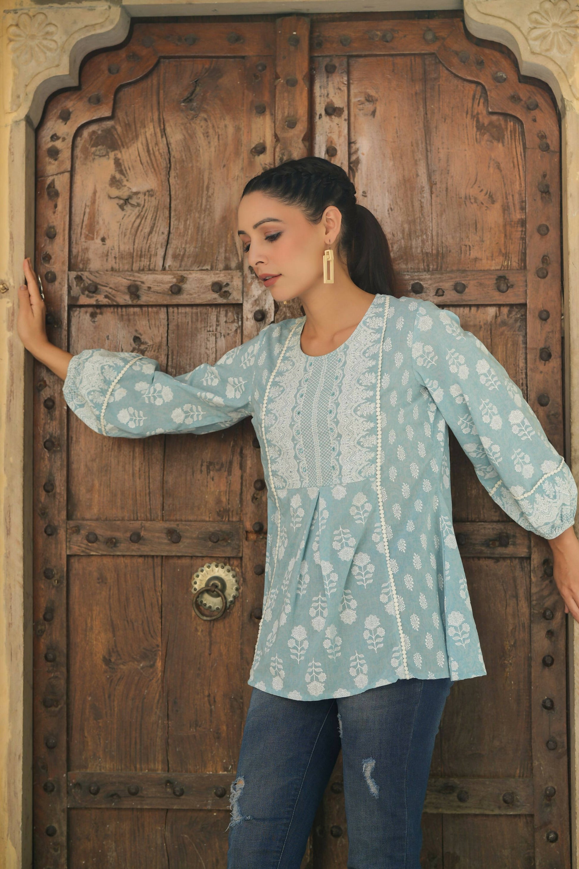 Juniper Women's Skyblue Cambric Placement Floral Printed Tunic | Swadesiicart