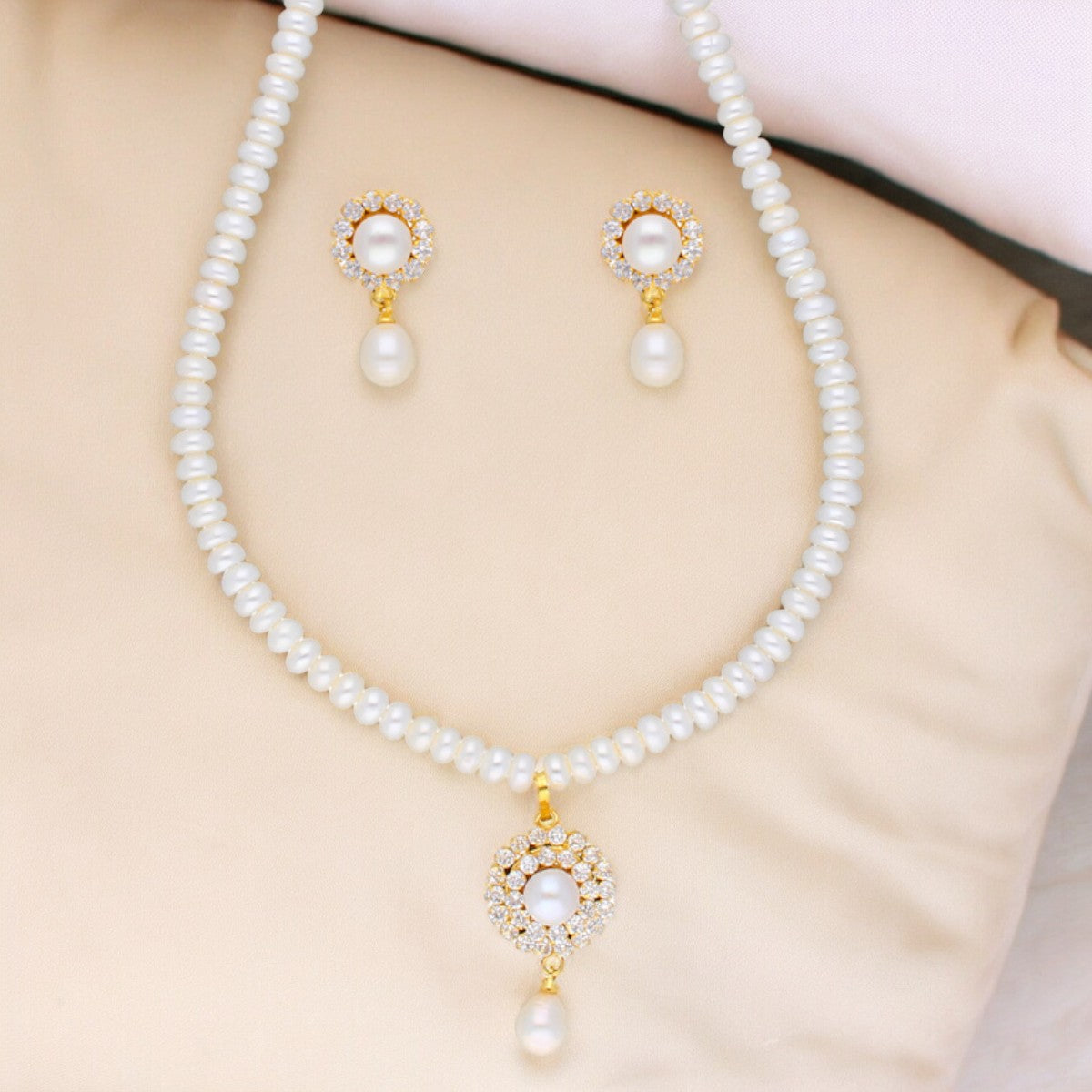 J Pearls Royal Pearl Set - Swadesiicart