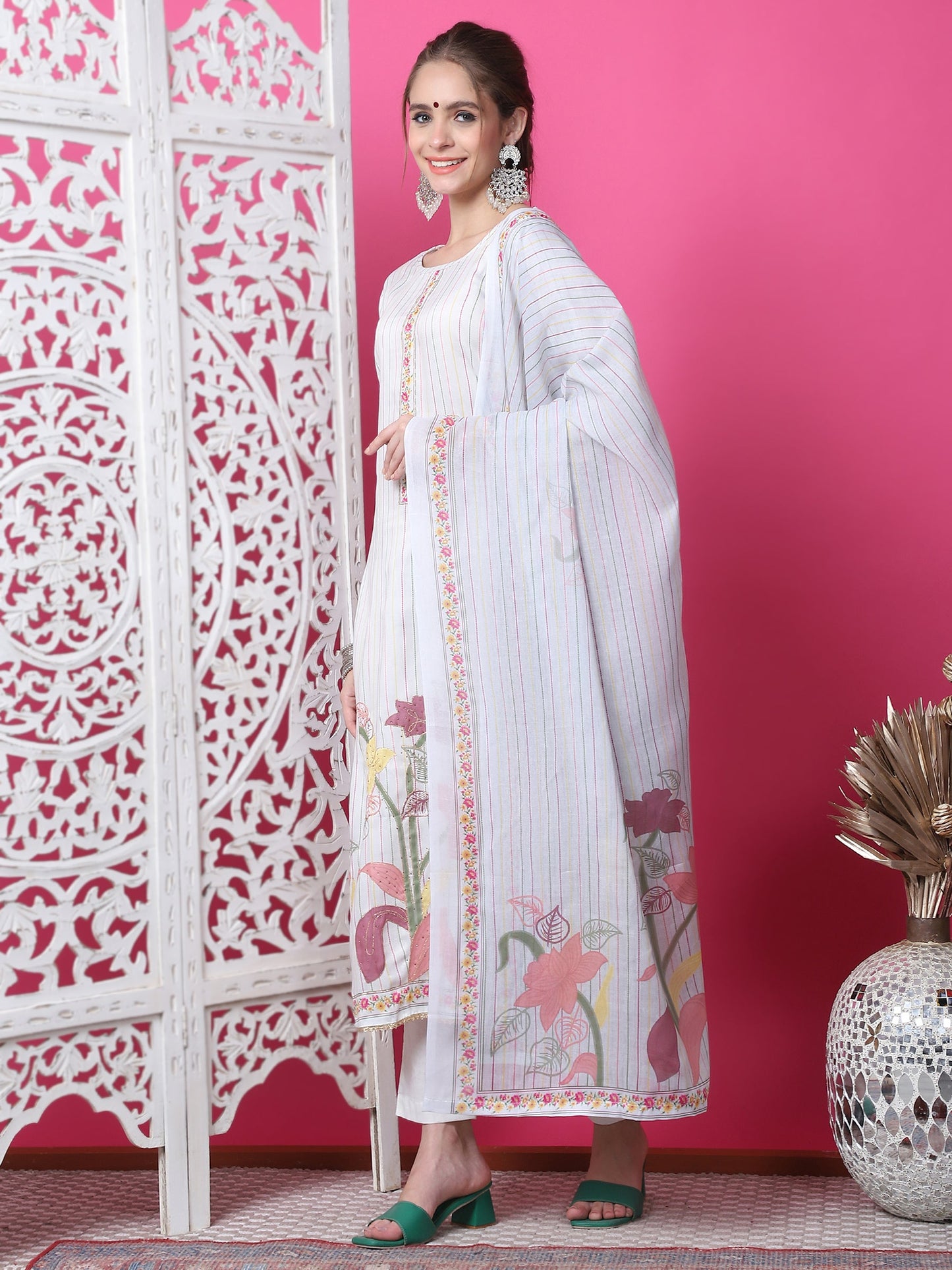 Jyoti Fashion Women's Off White Cotton Geometric Digital Print with Jari & Crystal Kurta with Trouser & Dupatta | Swadesiicart