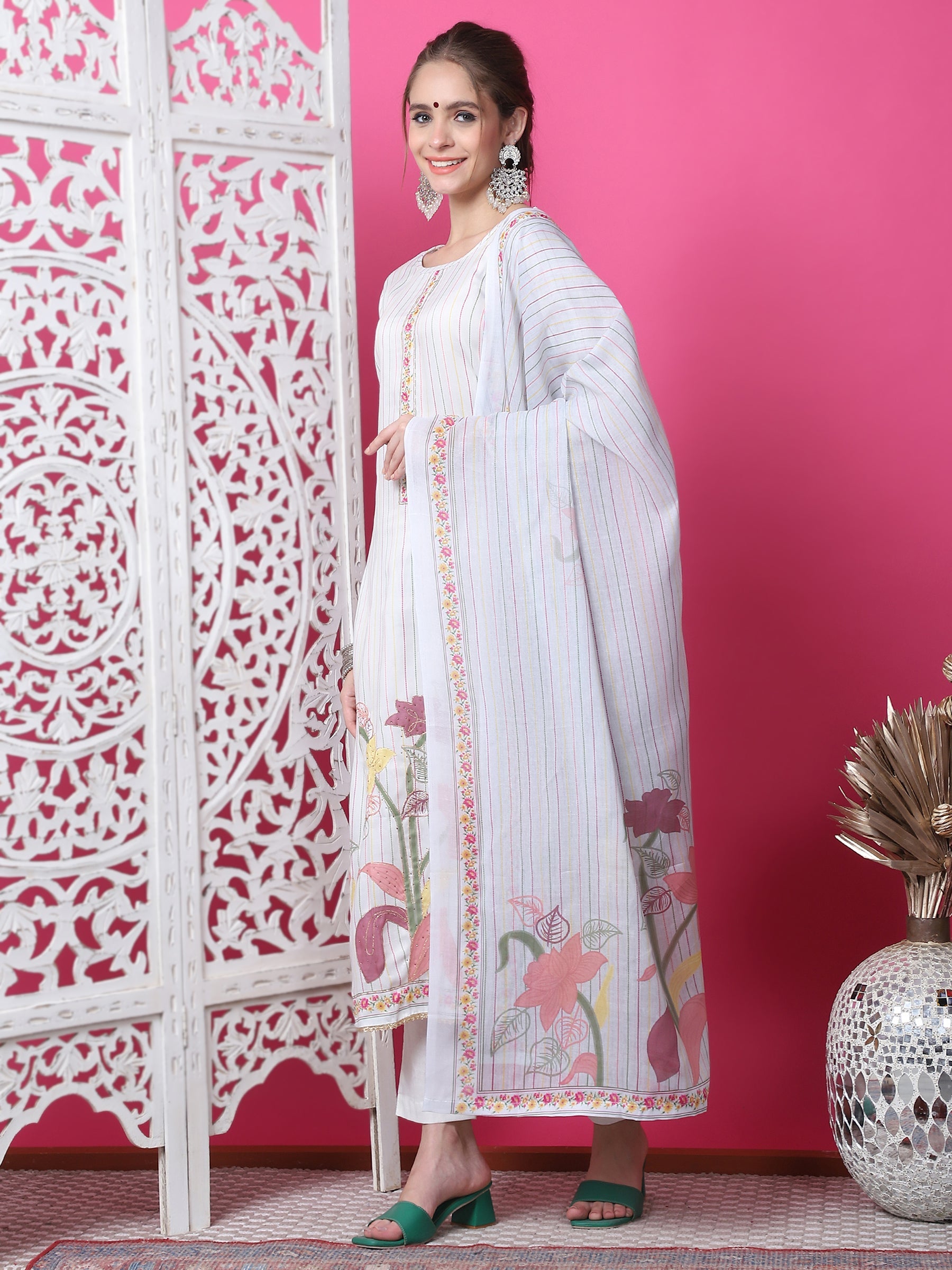 Jyoti Fashion Women's Off White Cotton Geometric Digital Print with Jari & Crystal Kurta with Trouser & Dupatta | Swadesiicart