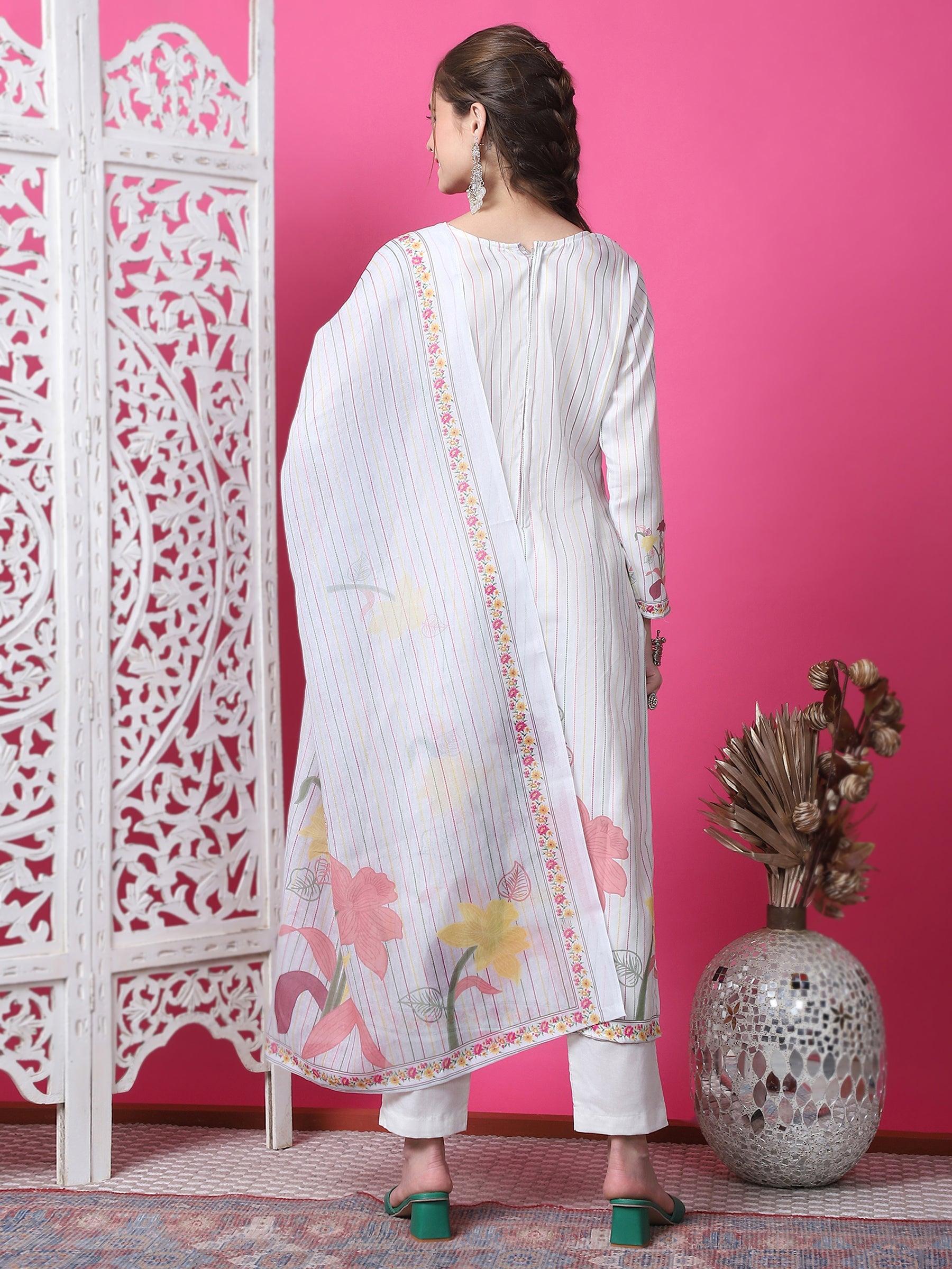 Jyoti Fashion Women's Off White Cotton Geometric Digital Print with Jari & Crystal Kurta with Trouser & Dupatta | Swadesiicart