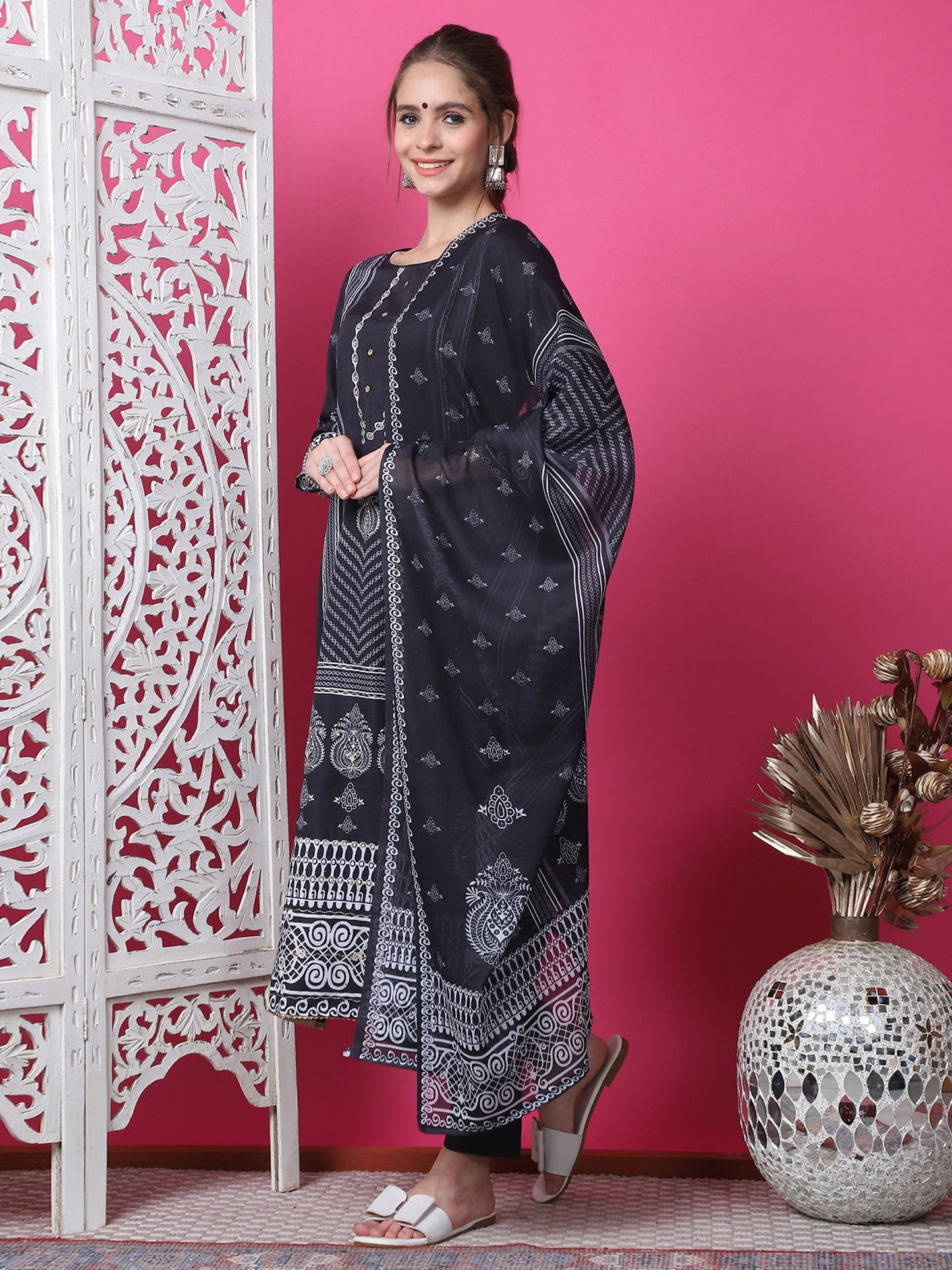 Jyoti Fashion Women's Black Cotton Geometric Digital Print with Jari & Crystal Kurta with Trouser & Dupatta | Swadesiicart
