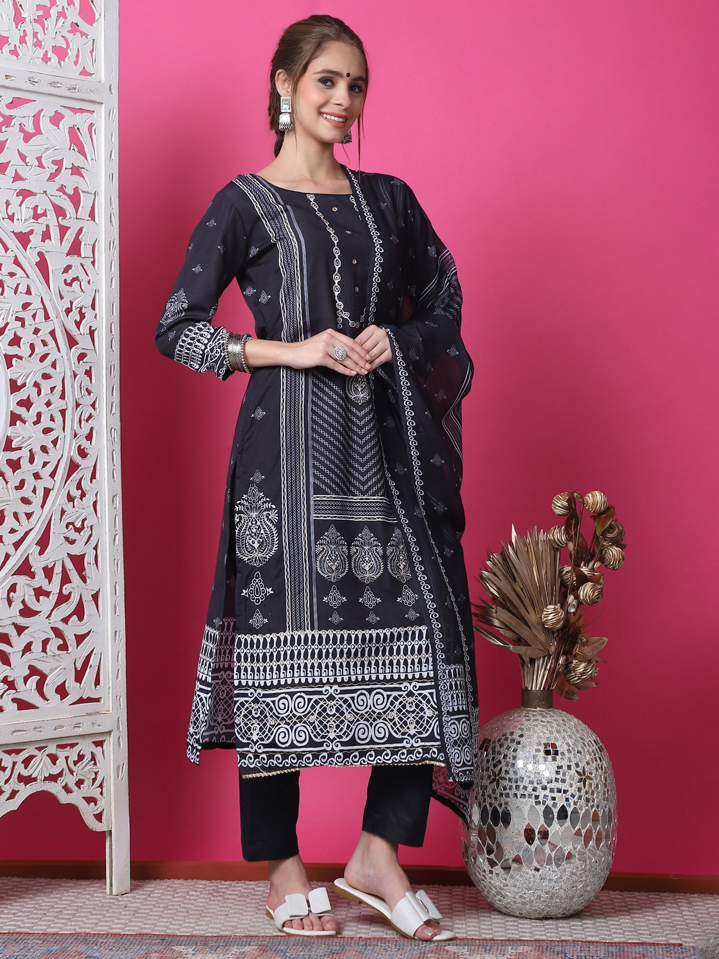 Jyoti Fashion Women's Black Cotton Geometric Digital Print with Jari & Crystal Kurta with Trouser & Dupatta | Swadesiicart