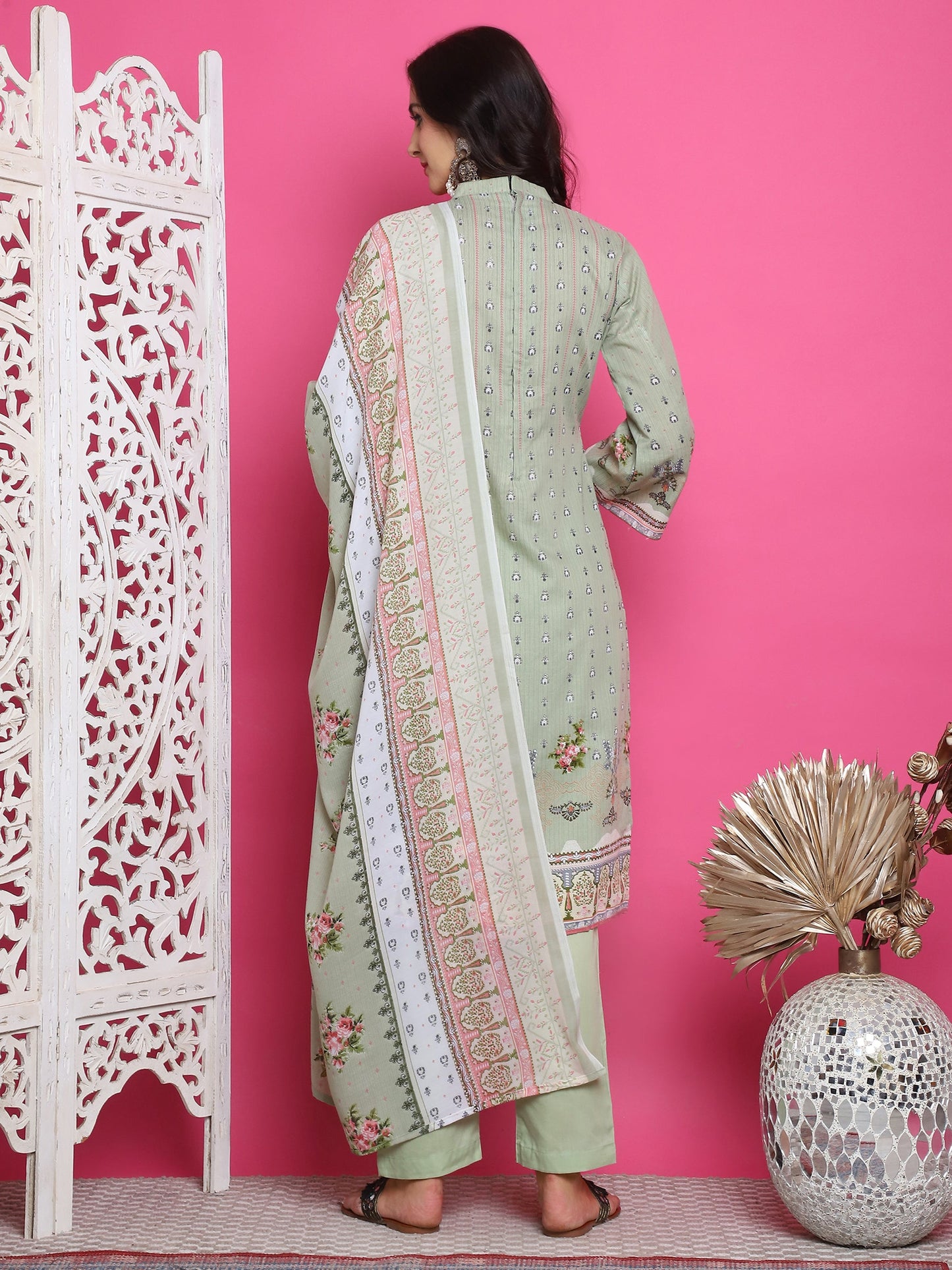 Jyoti Fashion Women's Green Cotton Floral Digital Print with Resham Thread Work Kurta with Trouser & Dupatta | Swadesiicart