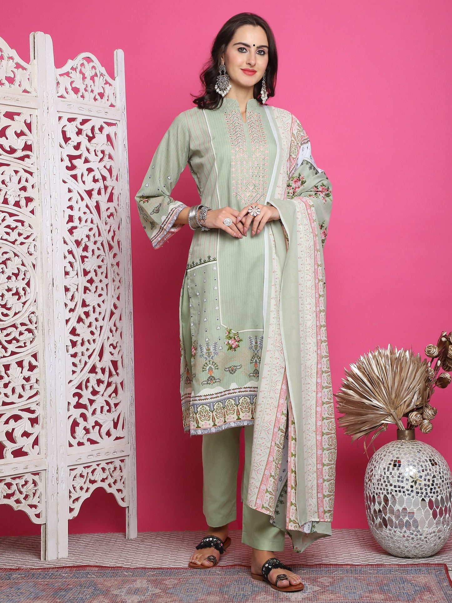 Jyoti Fashion Women's Green Cotton Floral Digital Print with Resham Thread Work Kurta with Trouser & Dupatta | Swadesiicart