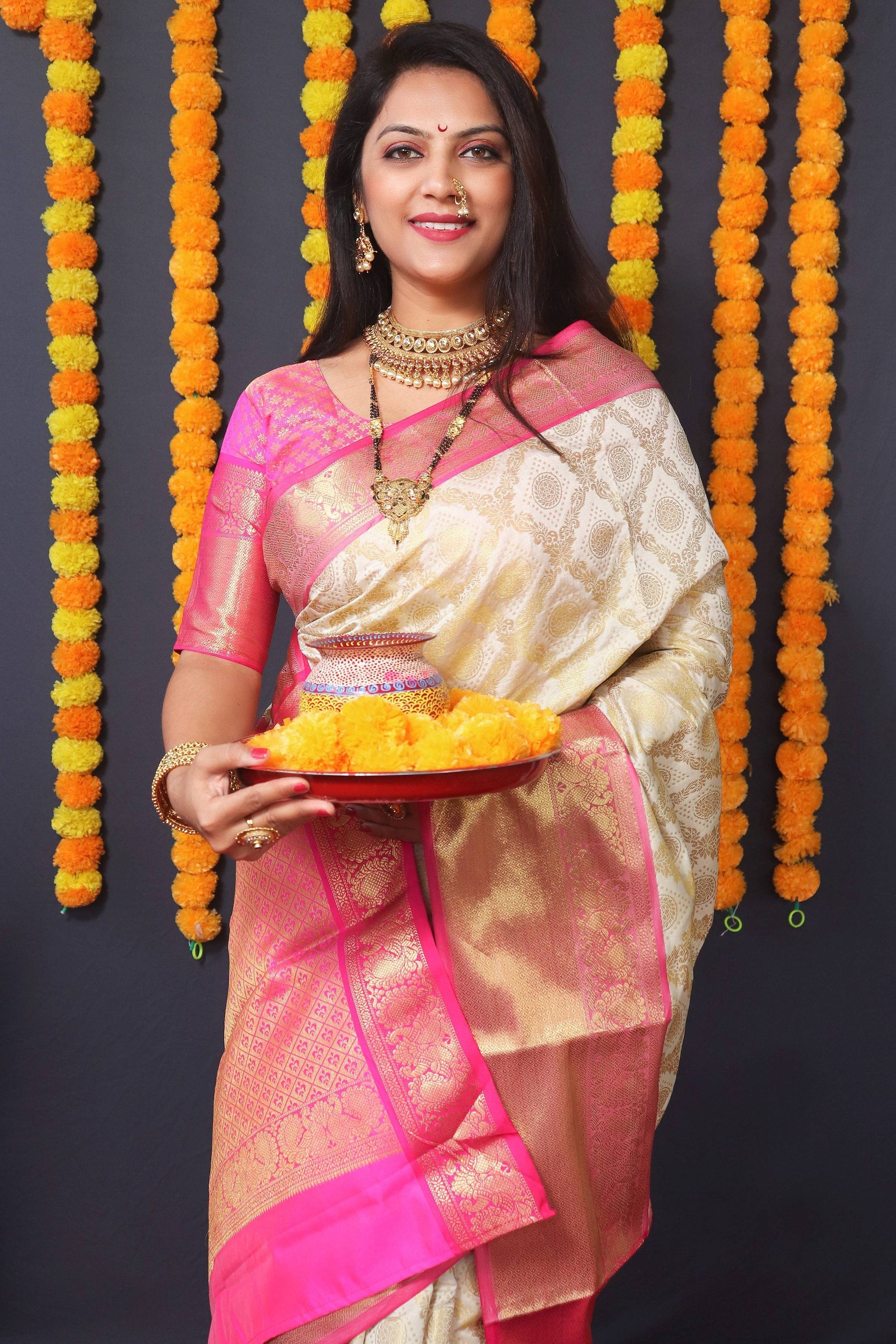 Jyoti Fashion Women's Off White Kanchipuram Silk Zari Woven Saree with Blouse | Swadesiicart