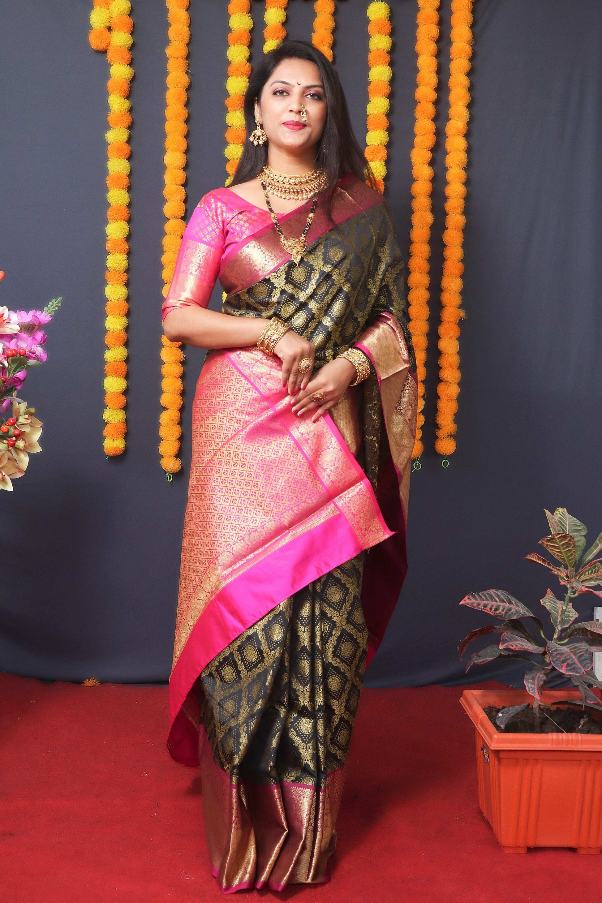 Jyoti Fashion Women's Black Kanchipuram Silk Zari Woven Saree with Blouse | Swadesiicart
