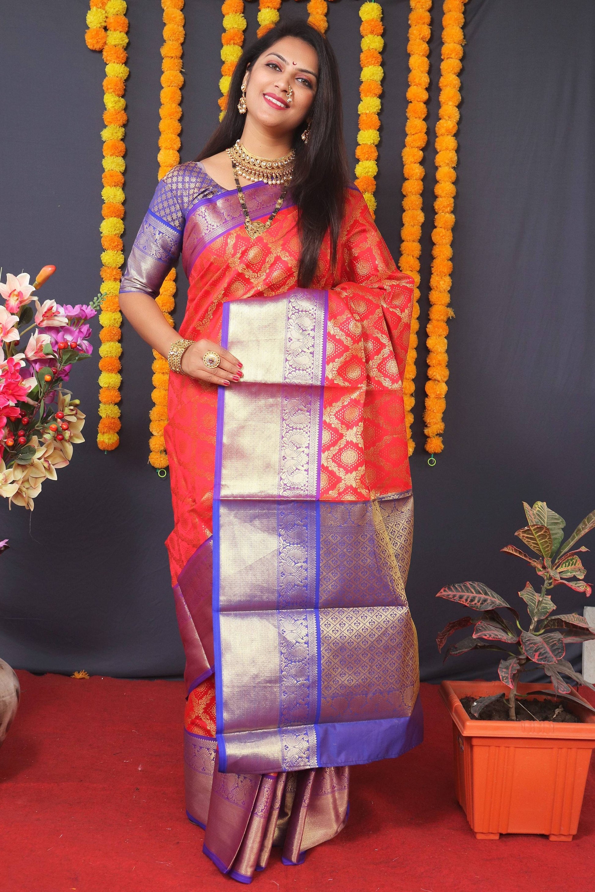 Jyoti Fashion Women's Red Kanchipuram Silk Zari Woven Saree with Blouse | Swadesiicart