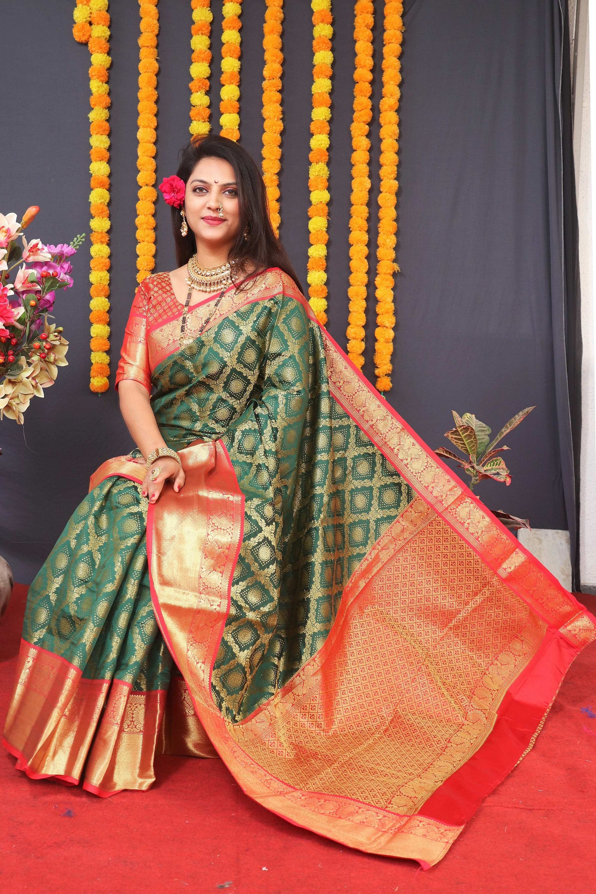 Jyoti Fashion Women's Green Kanchipuram Silk Zari Woven Saree with Blouse | Swadesiicart
