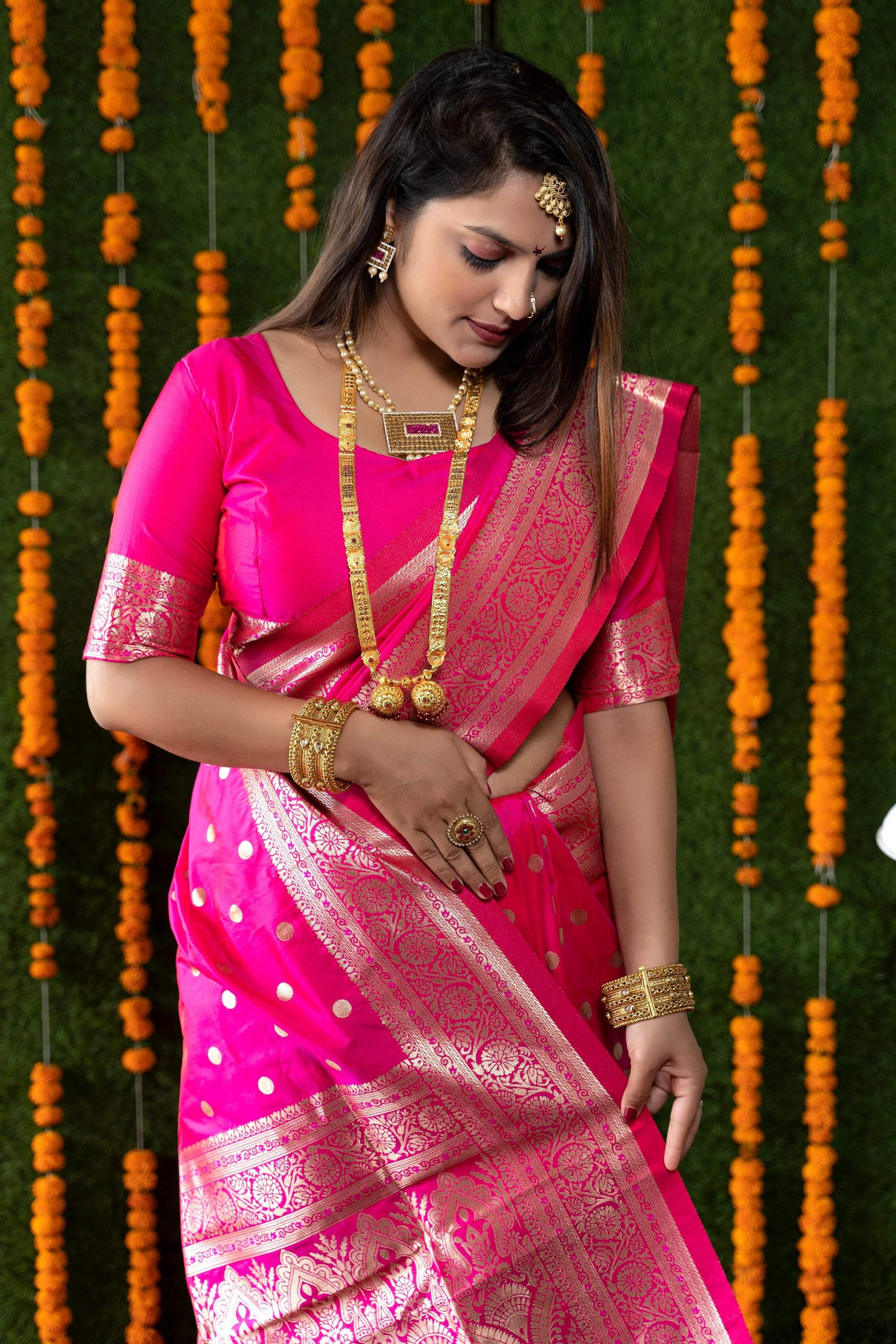 Jyoti Fashion Women's Rani Pink Handloom Banarasi Silk Zari Woven Saree with Blouse | Swadesiicart