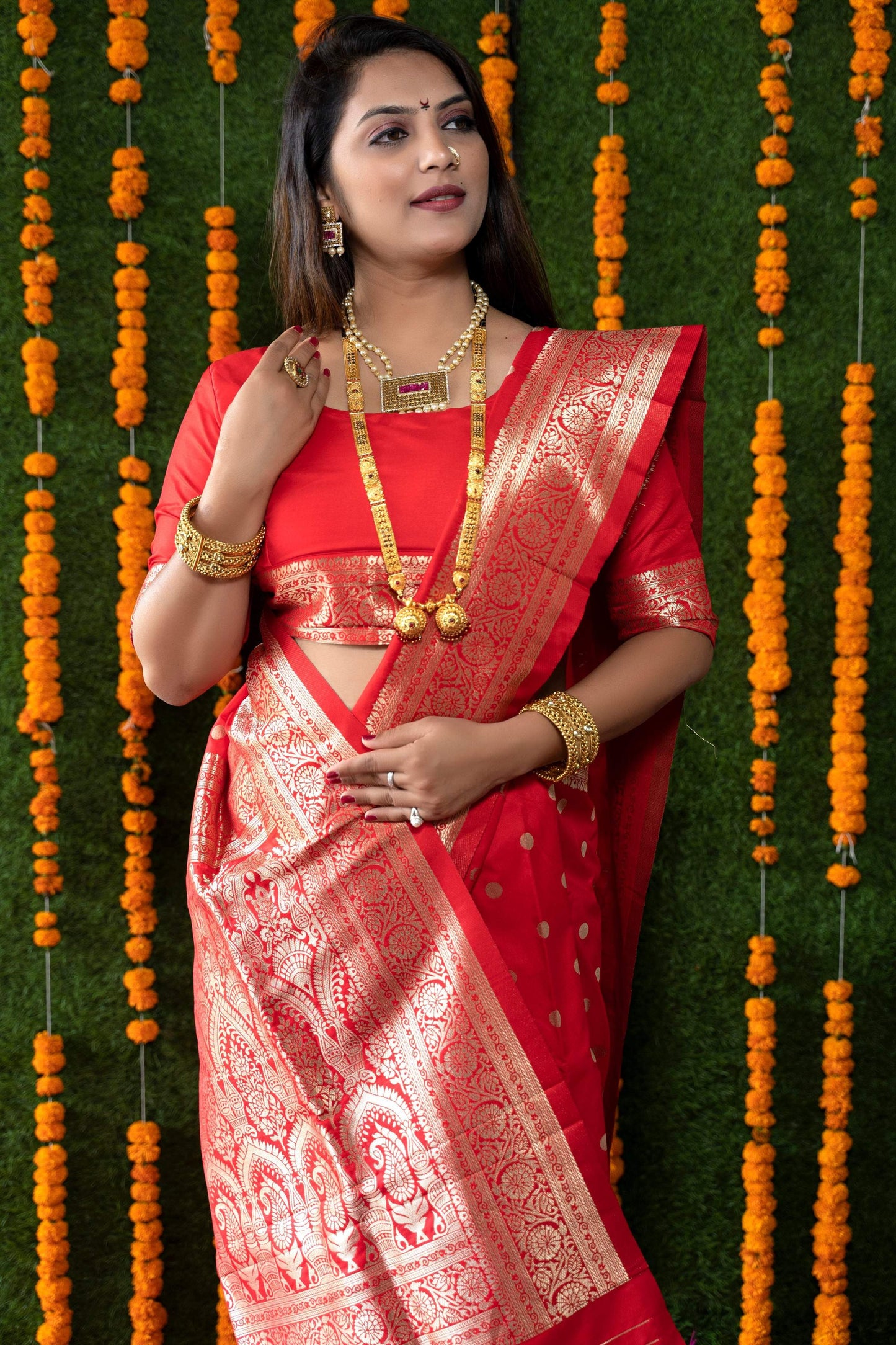Jyoti Fashion Women's Red Handloom Banarasi Silk Zari Woven Saree with Blouse | Swadesiicart
