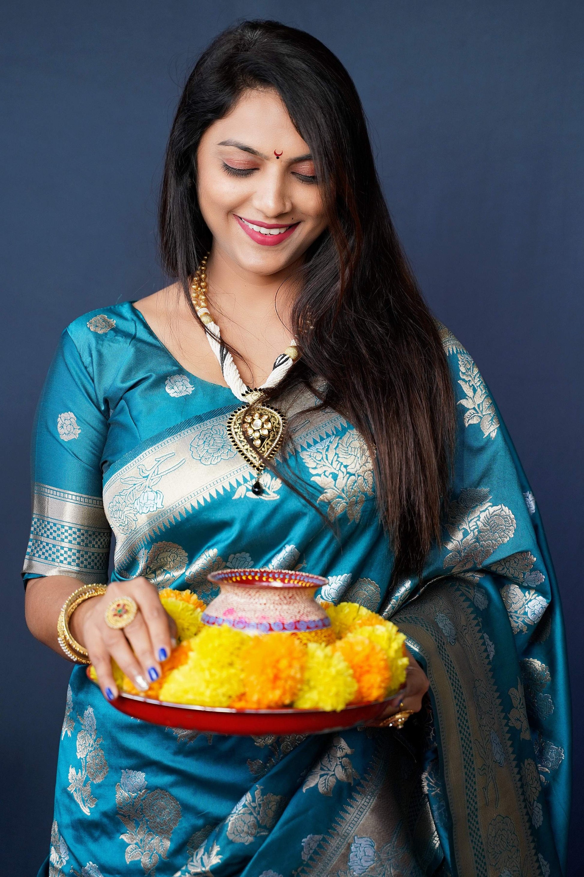 Jyoti Fashion Women's Teal Handloom Banarasi Silk Zari Woven Saree with Blouse | Swadesiicart