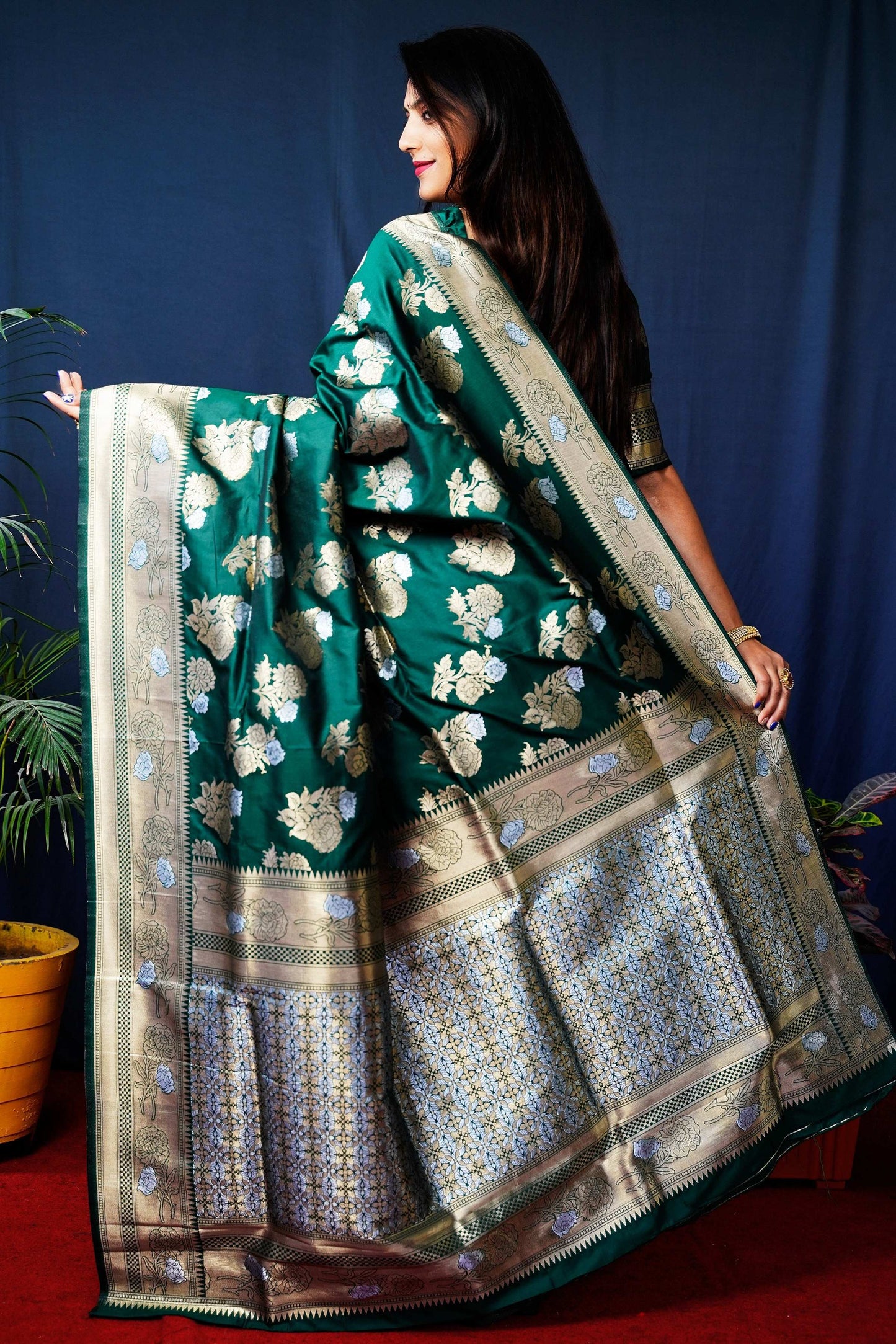 Jyoti Fashion Women's Bottle Green Handloom Banarasi Silk Zari Woven Saree with Blouse | Swadesiicart