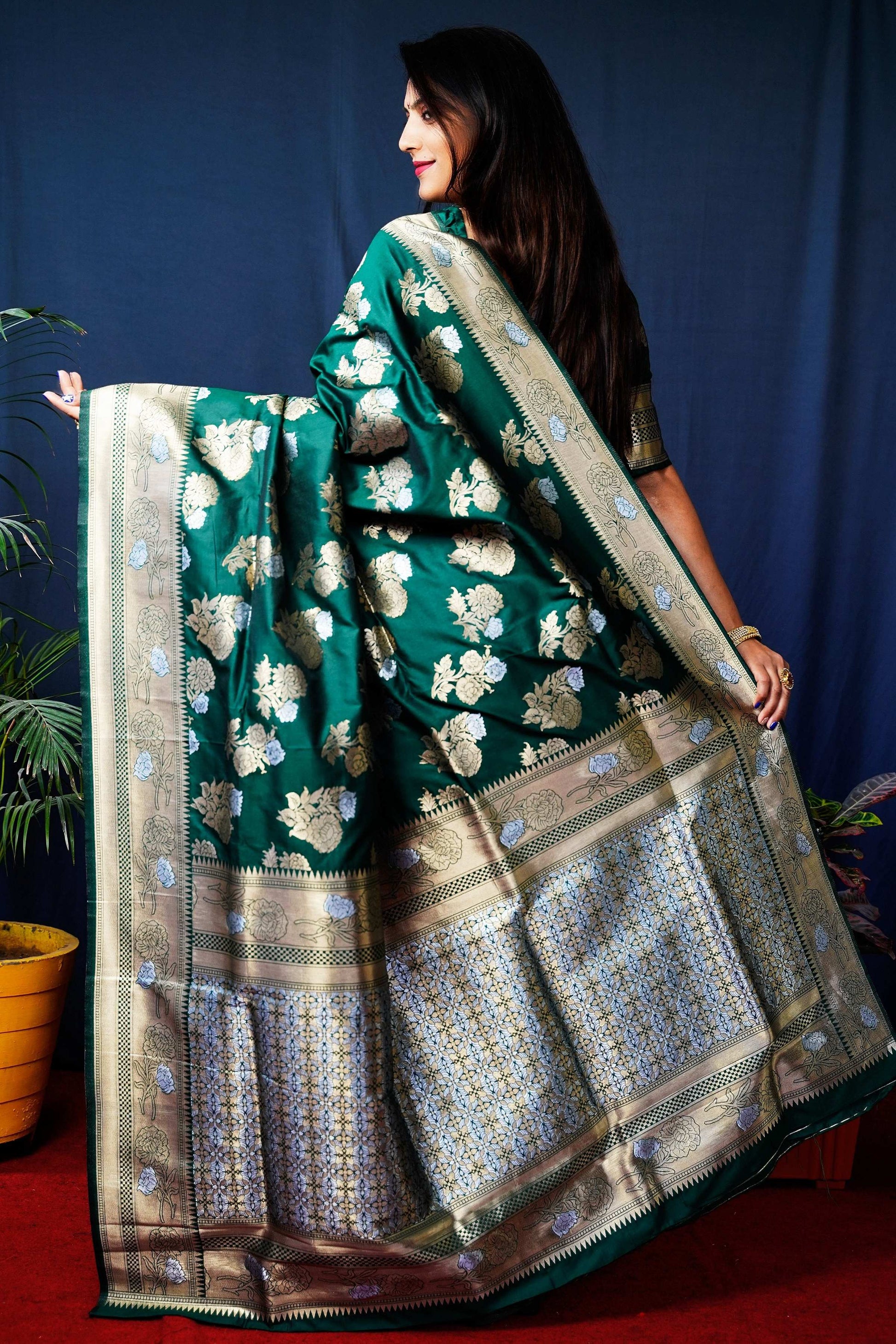 Jyoti Fashion Women's Bottle Green Handloom Banarasi Silk Zari Woven Saree with Blouse | Swadesiicart